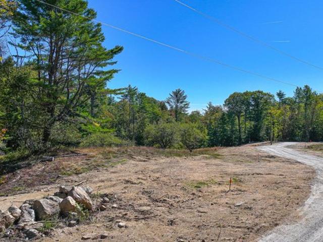 Land for sale in Paris, Maine