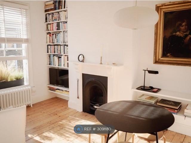 Apartment for rent in Lower Clapton, Greater London