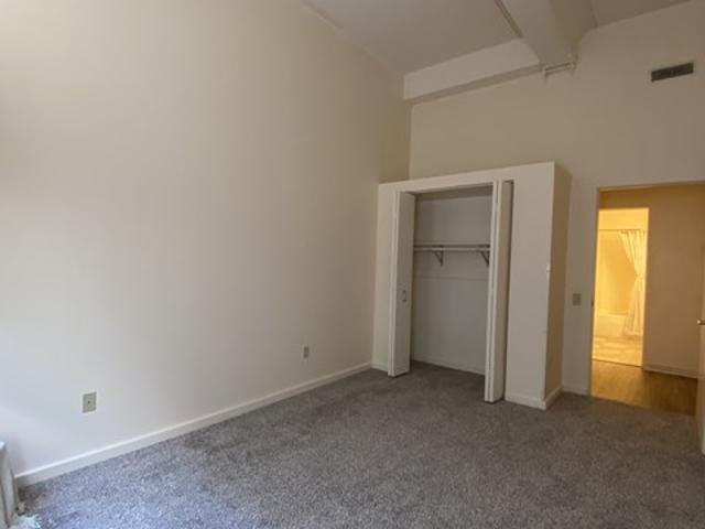 Apartment for rent in Marinette