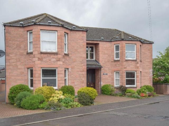 Apartment for rent in Edzell, Scotland