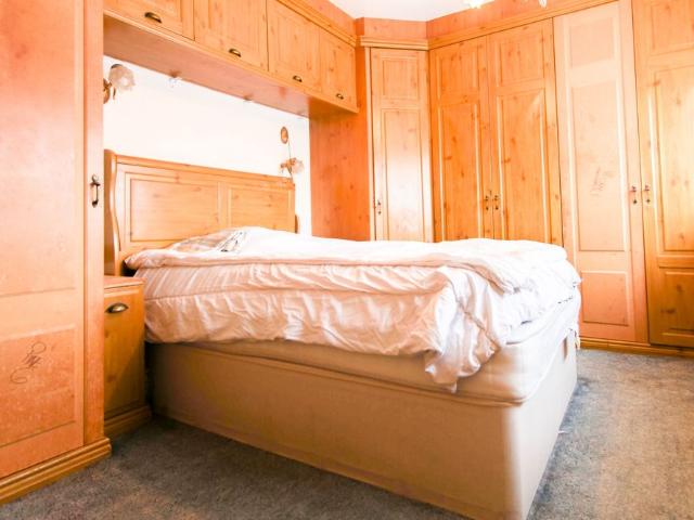 House for rent in London Borough of Croydon, Cat Hill