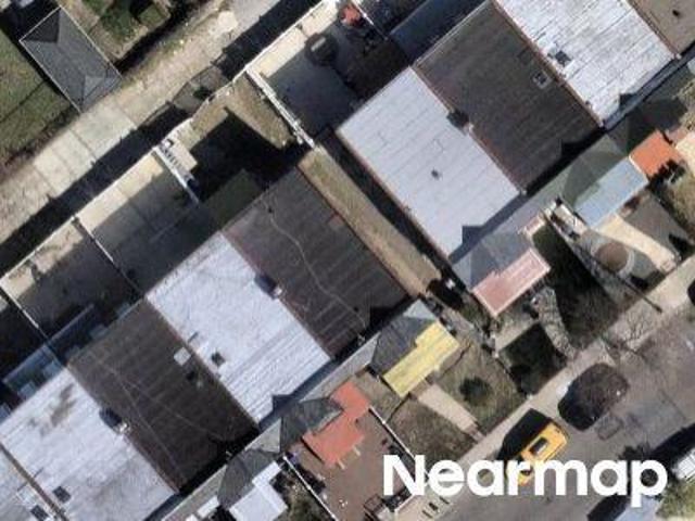 House for sale in Queens, Arverne