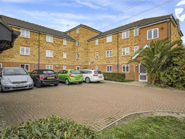 Apartment for rent in Monks Orchard, Kent