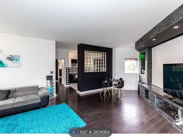 Apartment for rent in Warrington