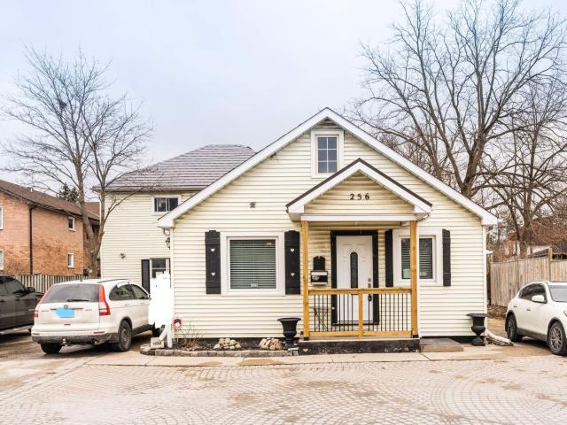 House for rent in Barrie, Ontario