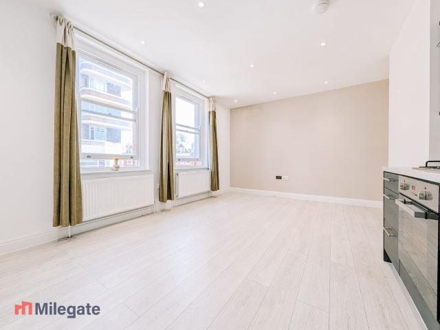 House for rent in South Hampstead, Greater London