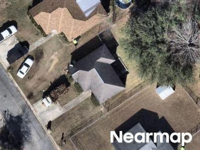 House for sale in Kathleen, Georgia