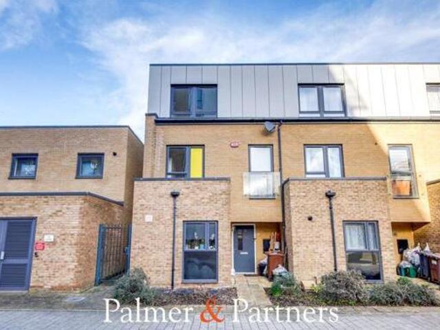 House for sale in Moulsham, Chelmsford