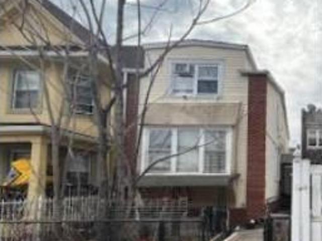 House for sale in Arverne, New York