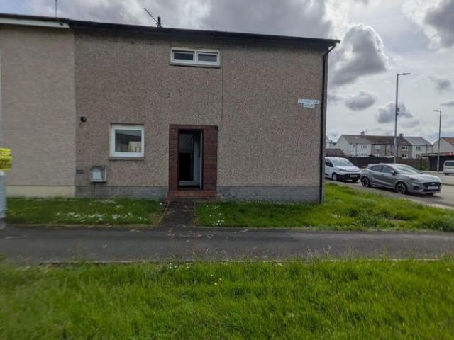 House for rent in Newmains, Scotland