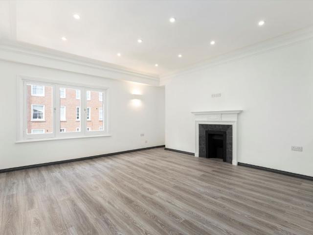 Apartment for rent in Marylebone, Greater London