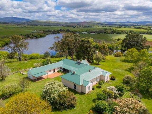 Cottage for sale in Ouse, Tasmania