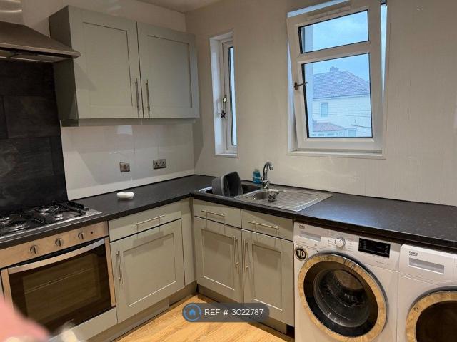 Apartment for rent in Budhill, Scotland