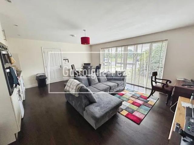 House for rent in Fole, Surrey