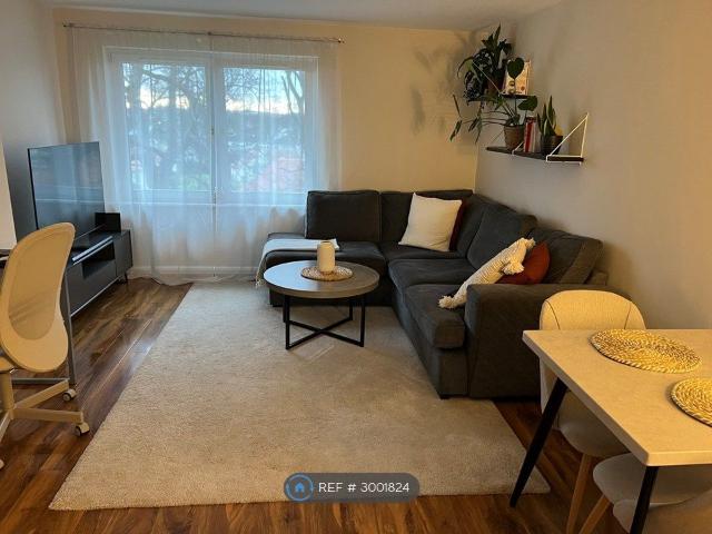 Room for rent in Corstorphine, Scotland