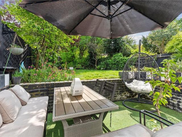 House for rent in Stamford Hill, Greater London