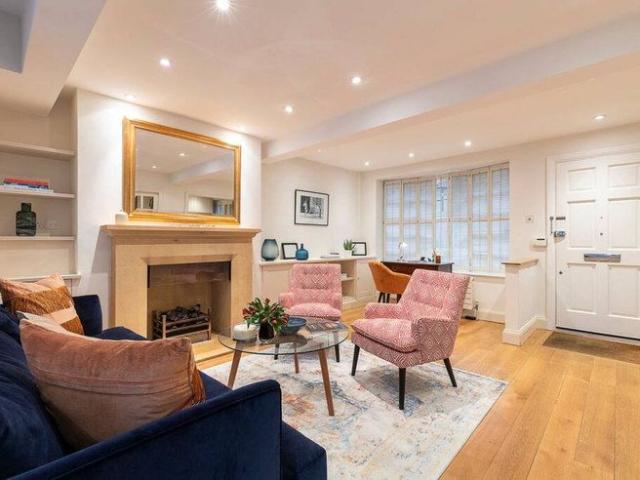 House for rent in East Marylebone, Cat Hill
