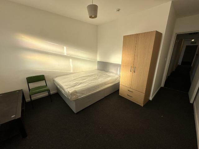House for rent in Spring Park, Luton