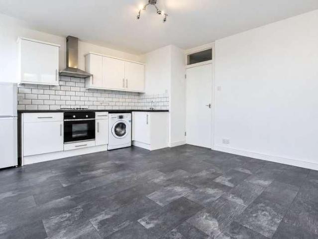 Apartment for rent in Lewsey Farm, Luton