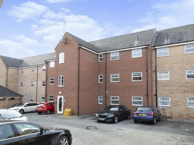 Apartment for rent in Overslade, New Bilton