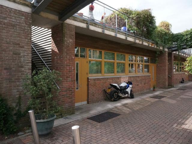 House for rent in London Borough of Sutton, Greater London
