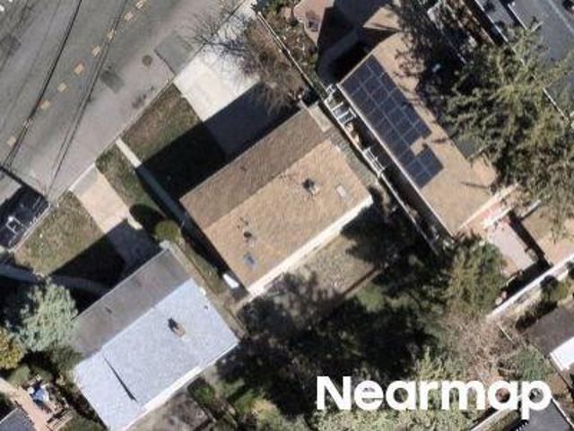 House for sale in Queens, Arverne