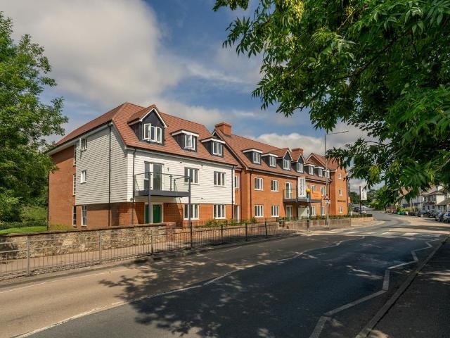 Apartment for rent in The Butts, Kent