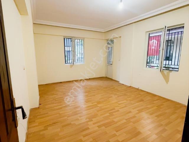 Yeni Mahallesi, Kepez içerisinde kiralık mülk