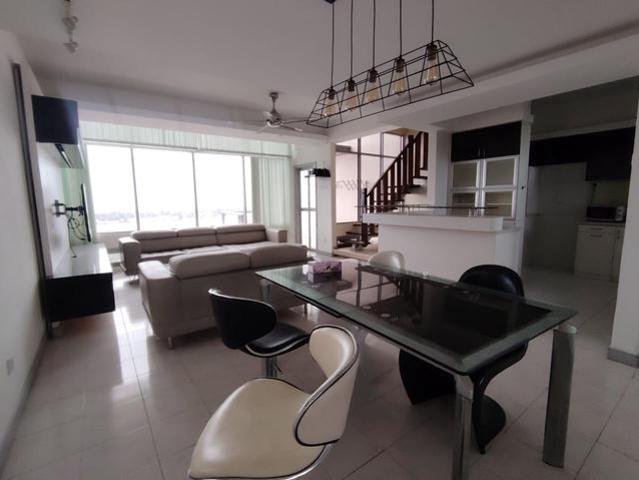 Condominium for rent in Malaka