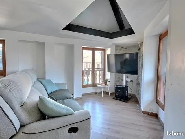 Appartement vente à Largentière, La Rochette