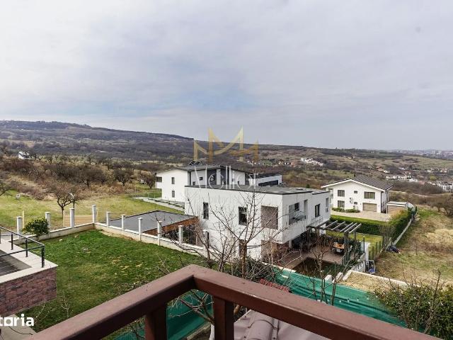 Casă vânzări