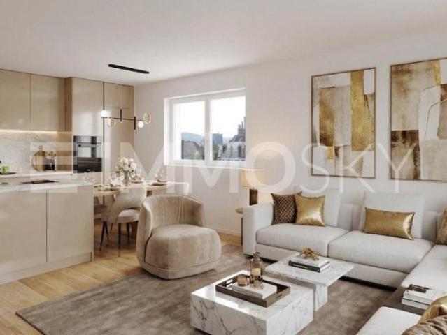 Wohnung kaufen in Einigen, Zürich
