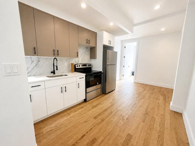 Room for rent in Arverne, New York