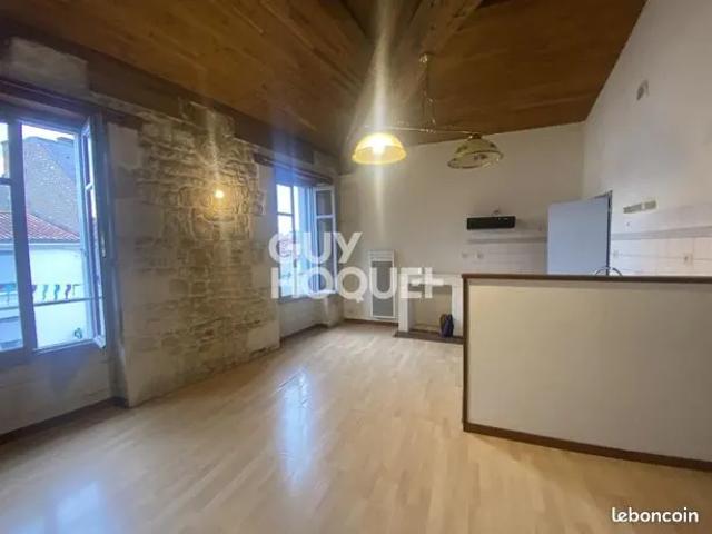 Appartement location à Fontenay-le-Comte, Vendée