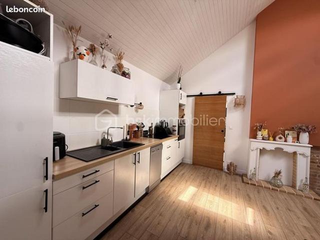 Appartement vente à Saint-Aubin-d'Aubigné, Ille-et-Vilaine