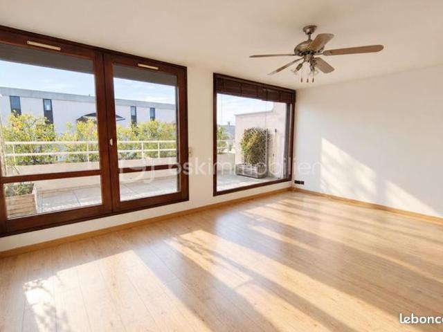 Appartement vente à Voisins-le-Bretonneux, Yvelines