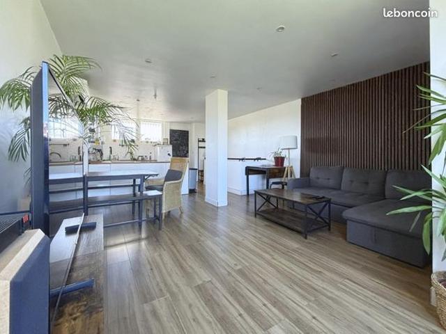 Appartement vente à Arrondissement de Toulon, Le Lavandou