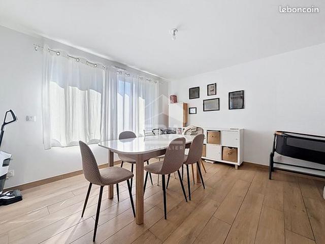 Appartement vente à Étampes, Etampes