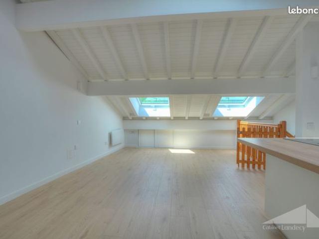 Appartement vente à Gex, Chevry
