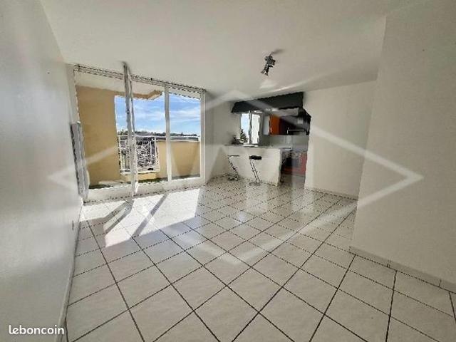 Appartement vente à Combs-la-Ville, Seine-et-Marne