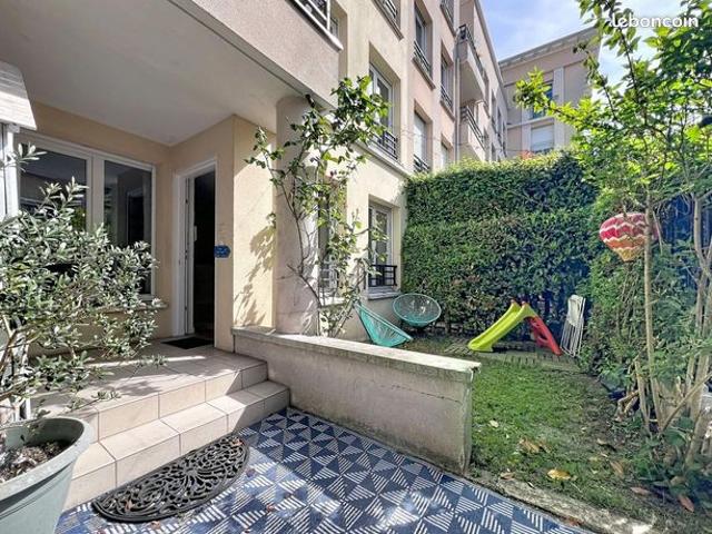 Appartement vente à Suresnes, Hauts-de-Seine