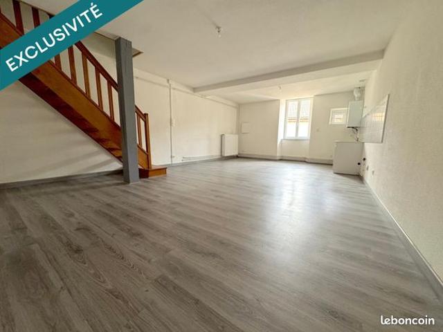 Appartement vente à Louhans-Châteaurenaud, Cuiseaux