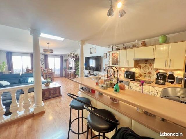 Appartement vente à Arrondissement de Draguignan, Fréjus