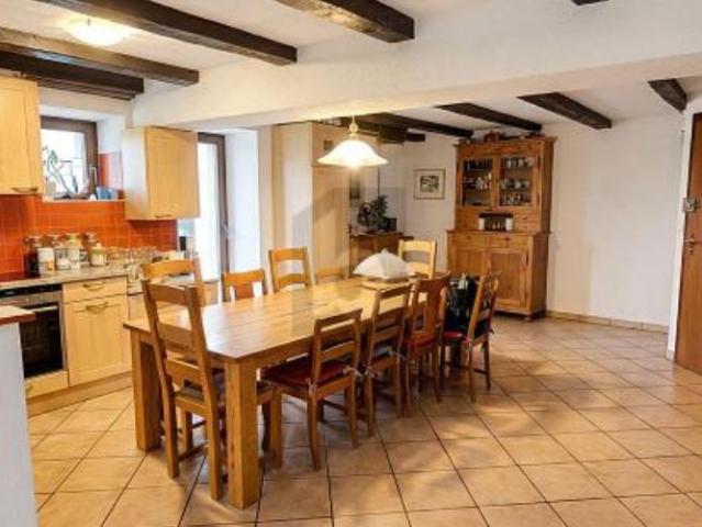 Wohnung kaufen in Bonvillars, Waadt