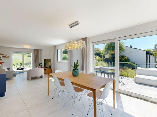 Maisonette kaufen in Belmont-sur-Lausanne, Waadt