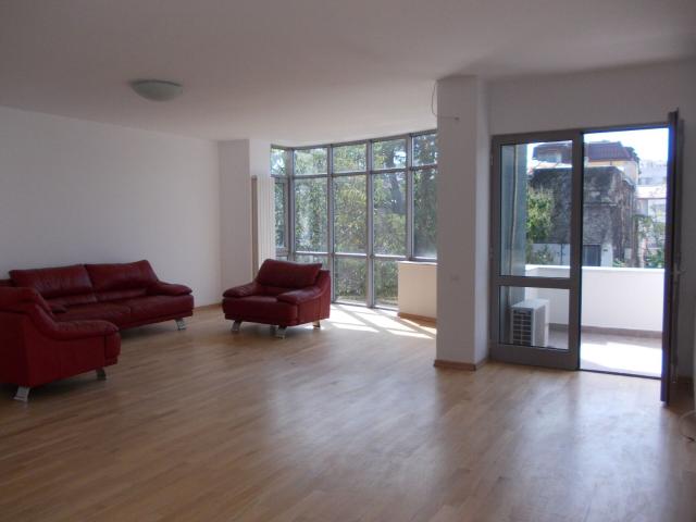 Apartament închirieri în Dorobanti, Arad