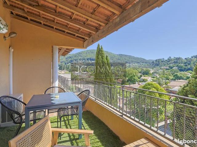 Appartement vente à Arrondissement de Toulon, Solliès-toucas