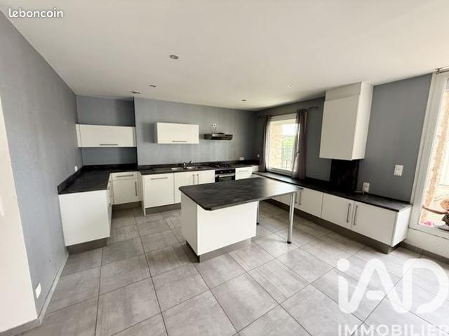 Appartement vente à Saint-Étienne, Fraisses