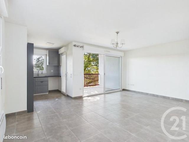 Appartement vente à Bayonne, Larressore