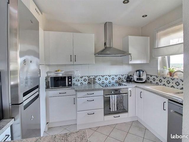 Appartement vente à Saint-Julien-en-Genevois, Cranves-sales